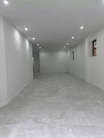 Located in the heart of Bronx&rsquo;s Little Italy, surrounded by shops, restaurants, and constant high foot traffic, just steps away from Arthur Avenue. Only one block away from Fordham university and a short three minute walk to the Bronx Zoo and the Botanical gardens. Versatile space ideal for any business such as a coffees shop, restaurant, or office.