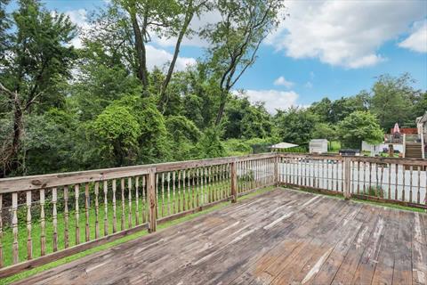 Deck