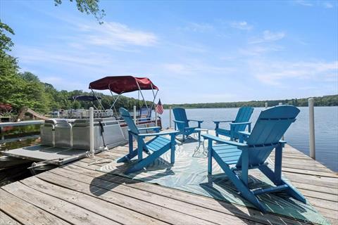 Dock