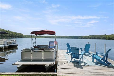 Dock