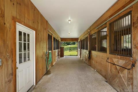 Stable