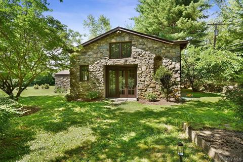 Guest Quarters