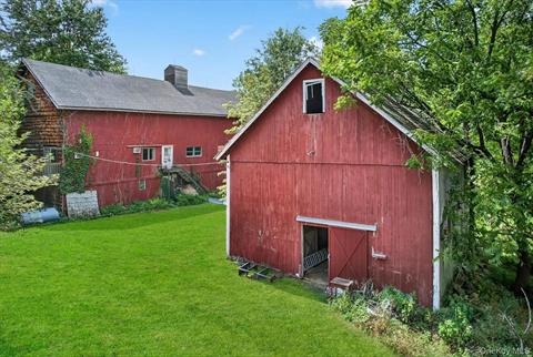 Barn