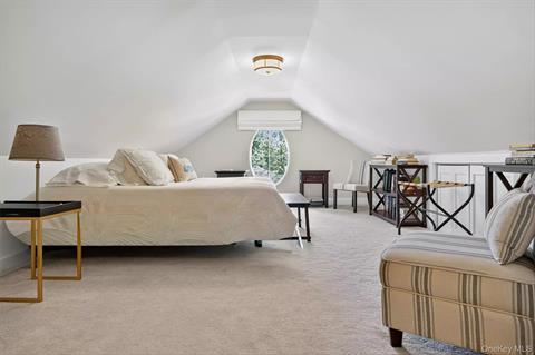 Guest Quarters