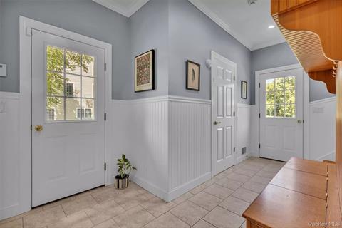 Mud Room
