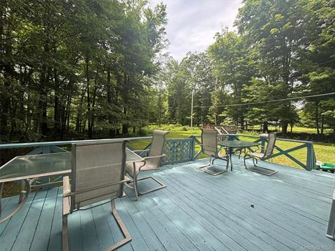 Deck