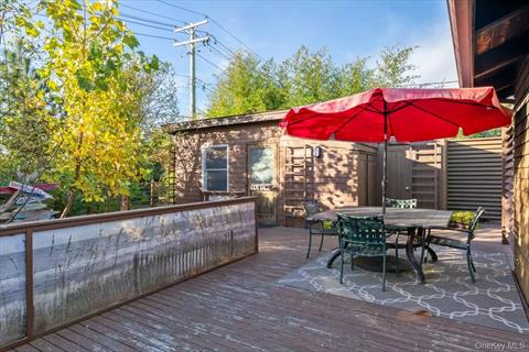 Deck