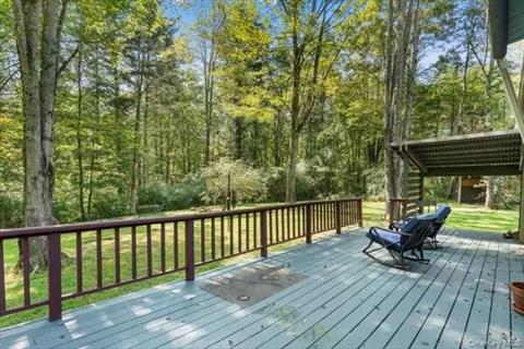 Deck