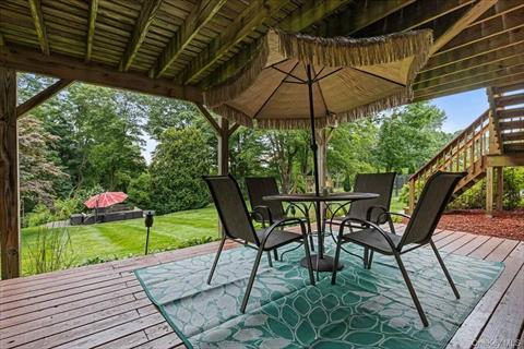 Deck