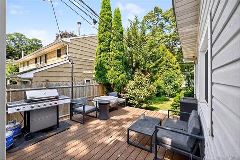 Deck