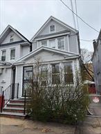 Are you looking for that perfect investment property? The property that you can live in and still earn income while living, Welcome to this beautiful home featuring 5 Bedrooms and 3 Full Bathrooms. This home is the perfect investment as it is set up as a mother daughter. Situated in the highly desirable neighborhood of Richmond Hill, it comes with the ease of travel to many nyc points, including Manhattan, JFK airport and all Major Highways with the A, E & F trains, and the Q10, Q9, Q6 bus lines, just minutes away. Equipped with modern finishes, central air, and much more, Get Ready to Turn Your Dreams into Realty Today!