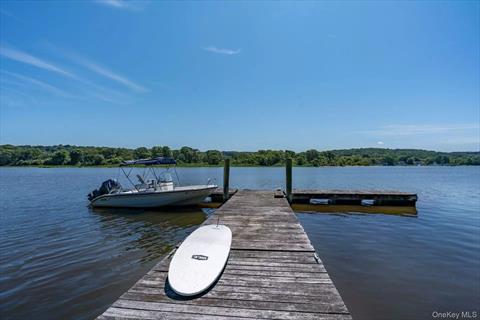 Dock