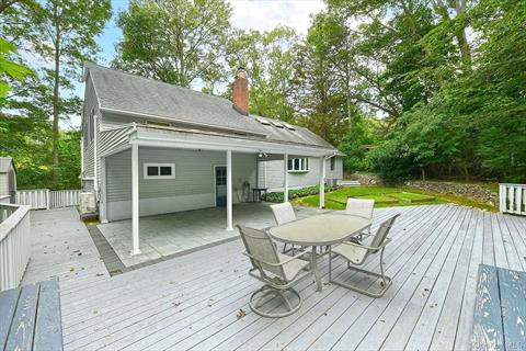 Deck