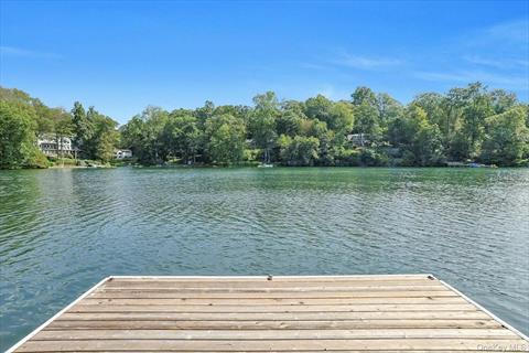 Dock