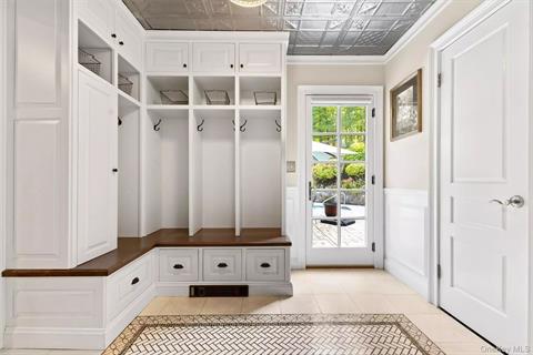 Mud Room