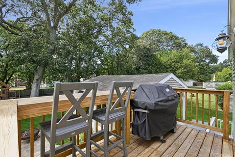 Deck