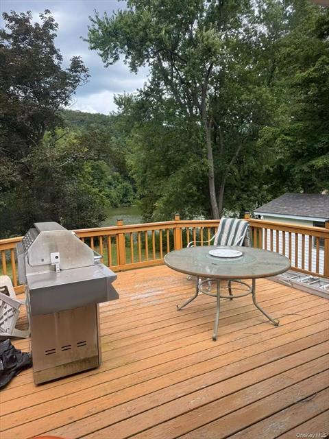 Deck
