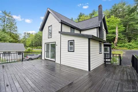 Deck