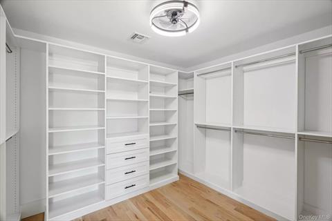Closet