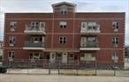 Nice location luxury six family apartments. Also have parking space. There are parks and subways nearby and transportation is convenient.