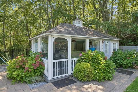 Guest Quarters