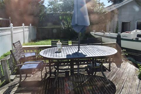 Deck