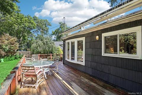 Deck