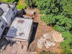 Flat lot with gentle slop to the rear. Site plan approved by Planning board. 15 one bed apts, . 20 parking spaces-14 interior. 3 Story elevator building.Quiet dead end Street in Nodine Hill. Nice project in Yonkers!