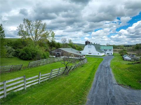 Barn