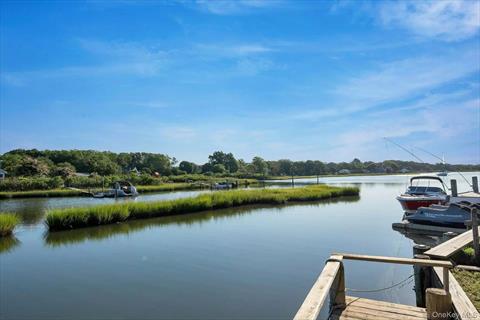 Dock