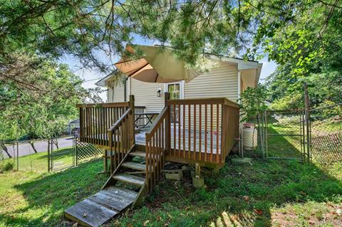 Deck