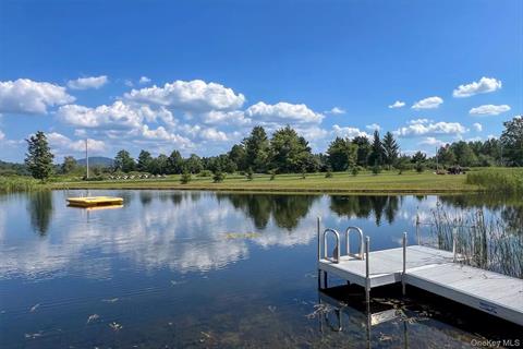 Dock