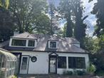 Location , Location ! Beacon Hill single family residence, 4 bedrooms, 1.5 bathroom, living/dining open floor plan. Laundry in unit. 2 car driveway.