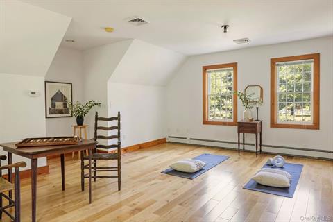 Bonus Room