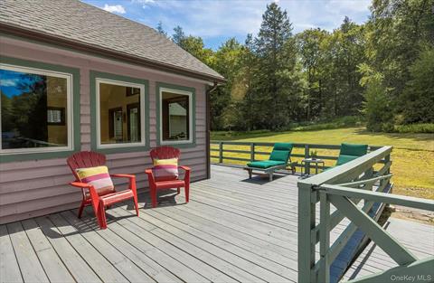 Deck