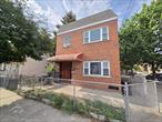 Ready to move-in 3 bed, 1 bath in Van nest near trains, buses, schools and shops. Newly painted 2nd floor apartment in a private house in a residential neighborhood of Morris Park.