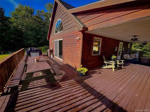 Deck