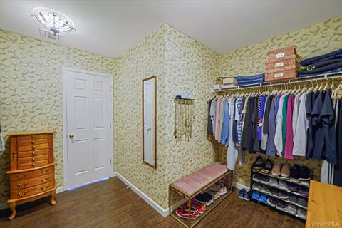 Closet