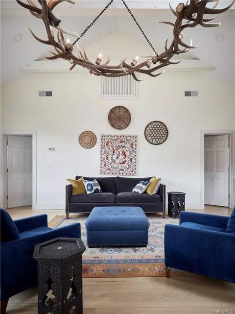 Guest Quarters