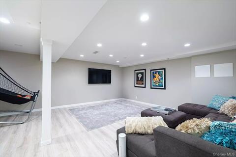 Bonus Room