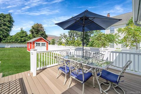 Deck
