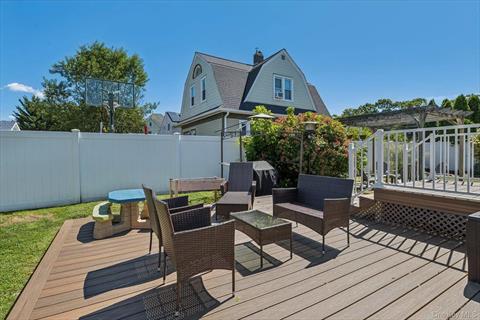 Deck