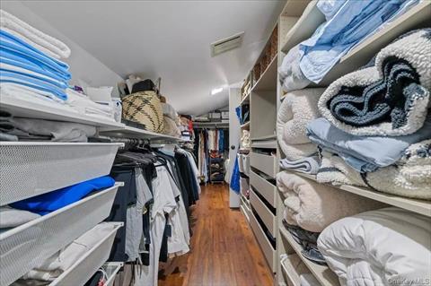 Closet