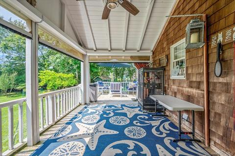 Deck