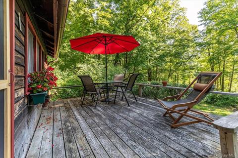Deck