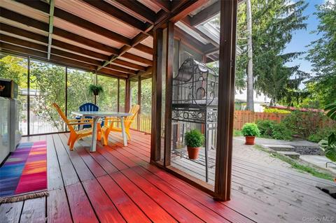 Deck