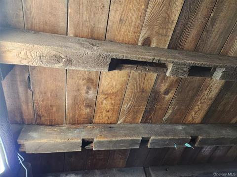 Barn