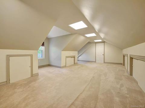 Bonus Room