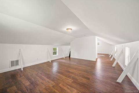 Bonus Room
