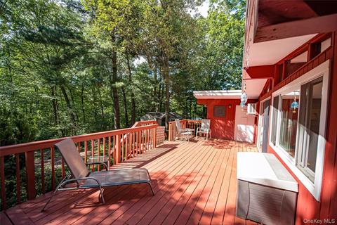 Deck